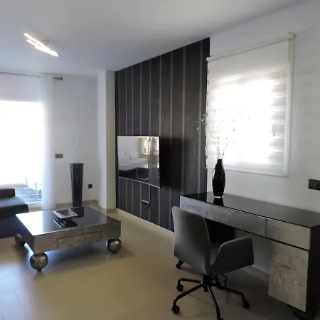 Abril Plaza De Espana Boutique Apartman