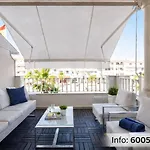 Abril Plaza De Espana Boutique *