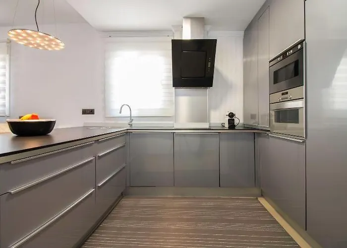 Plaza De Espana Boutique ネルハ